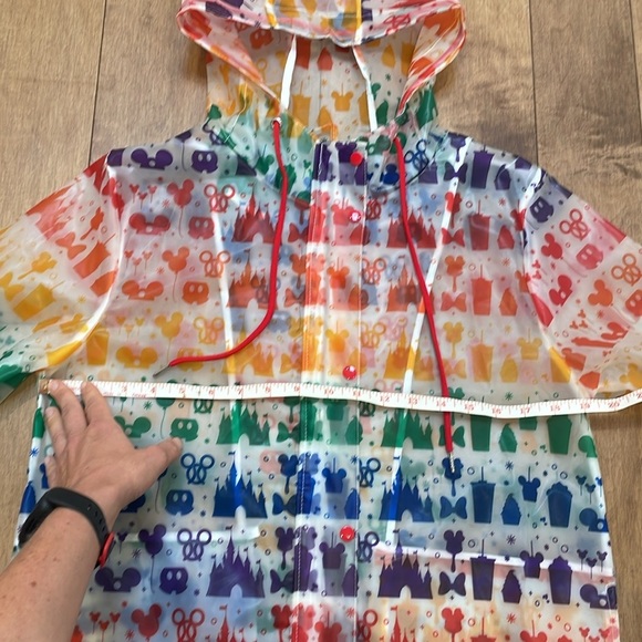Disney Women’s Rain Jacket Rainbow Disney Collection clear drawstring hood sz S - Picture 7 of 11